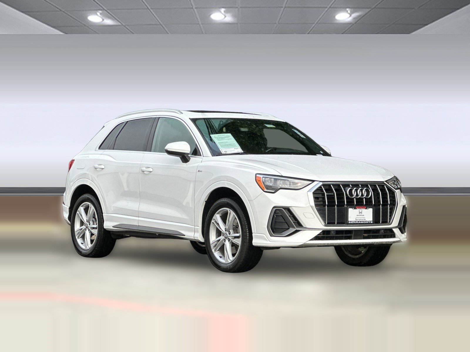 Used 2020 Audi Q3 2.0T Premium w/ Convenience Package image 6