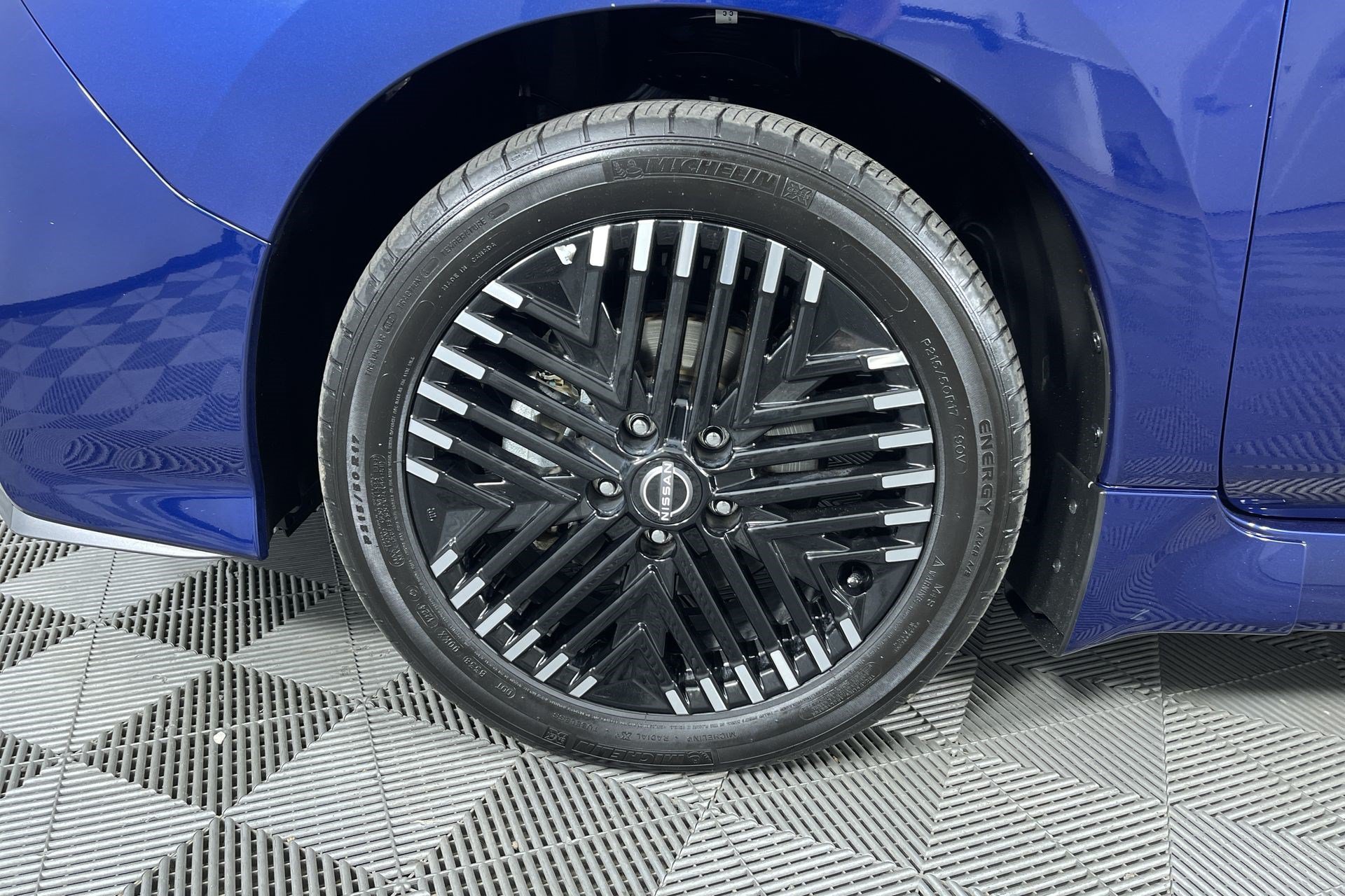 Certified 2025 Nissan Leaf SV Plus FWD image 26
