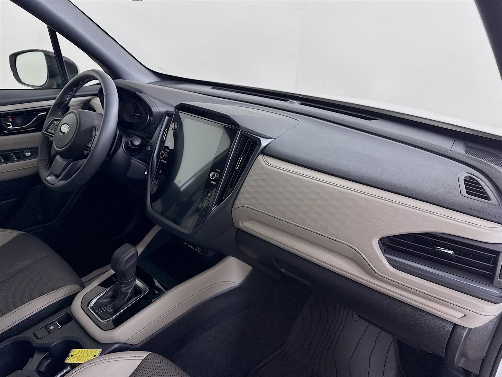 Used 2025 Subaru Forester Limited w/ Popular Package #1 image 29