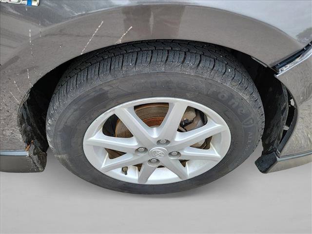 Used 2017 Toyota Prius C One FWD image 10