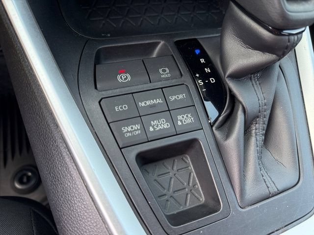 Used 2019 Toyota RAV4 XLE w/ Convenience Package AWD/4WD image 24