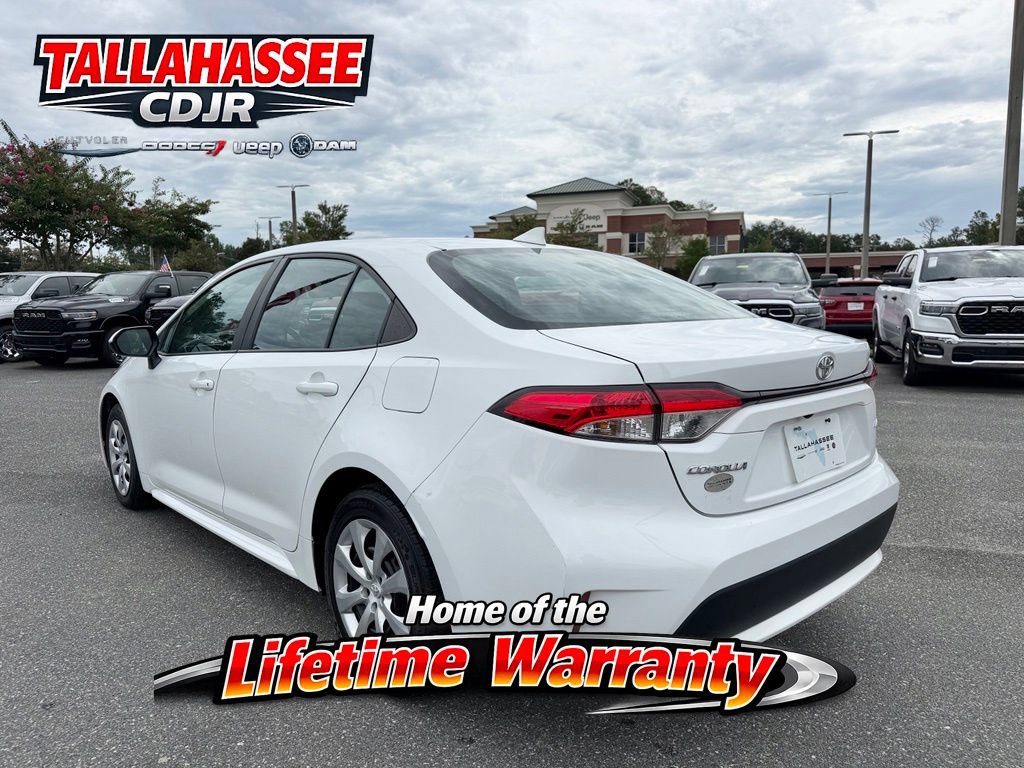 Used 2022 Toyota Corolla LE FWD image 6