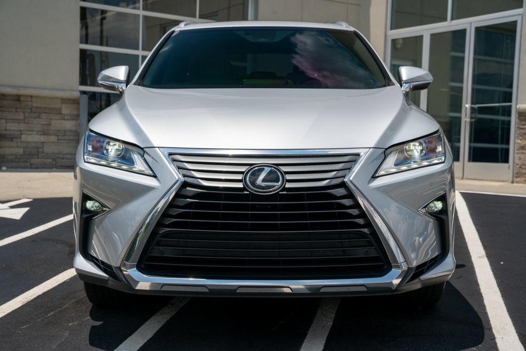 Used 2019 Lexus RX 350L FWD w/ Premium Package image 4