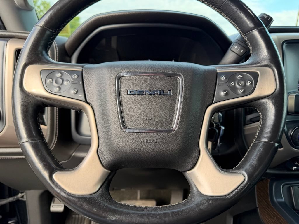 Used 2018 GMC Sierra 2500 Denali w/ Duramax Plus Package AWD/4WD image 21