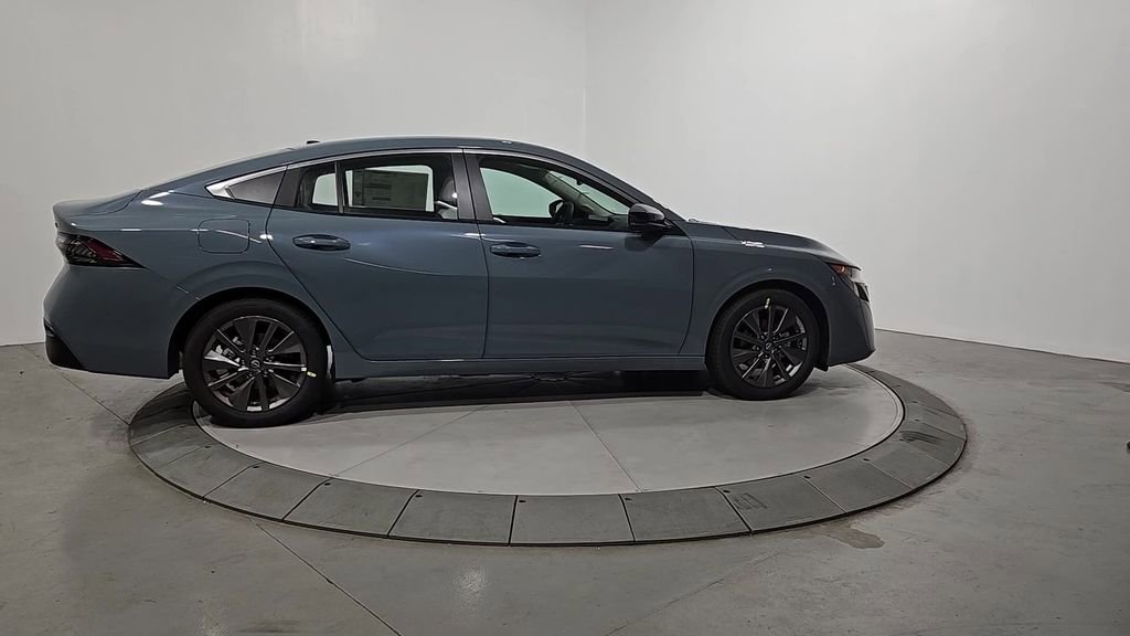 New 2026 Nissan Sentra SL image 7