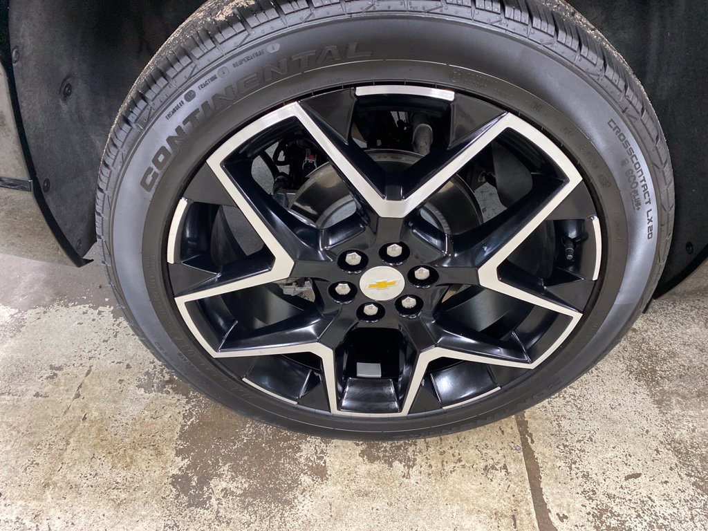 Used 2026 Chevrolet Traverse High Country w/ LPO, Floor Liner Package AWD/4WD image 4