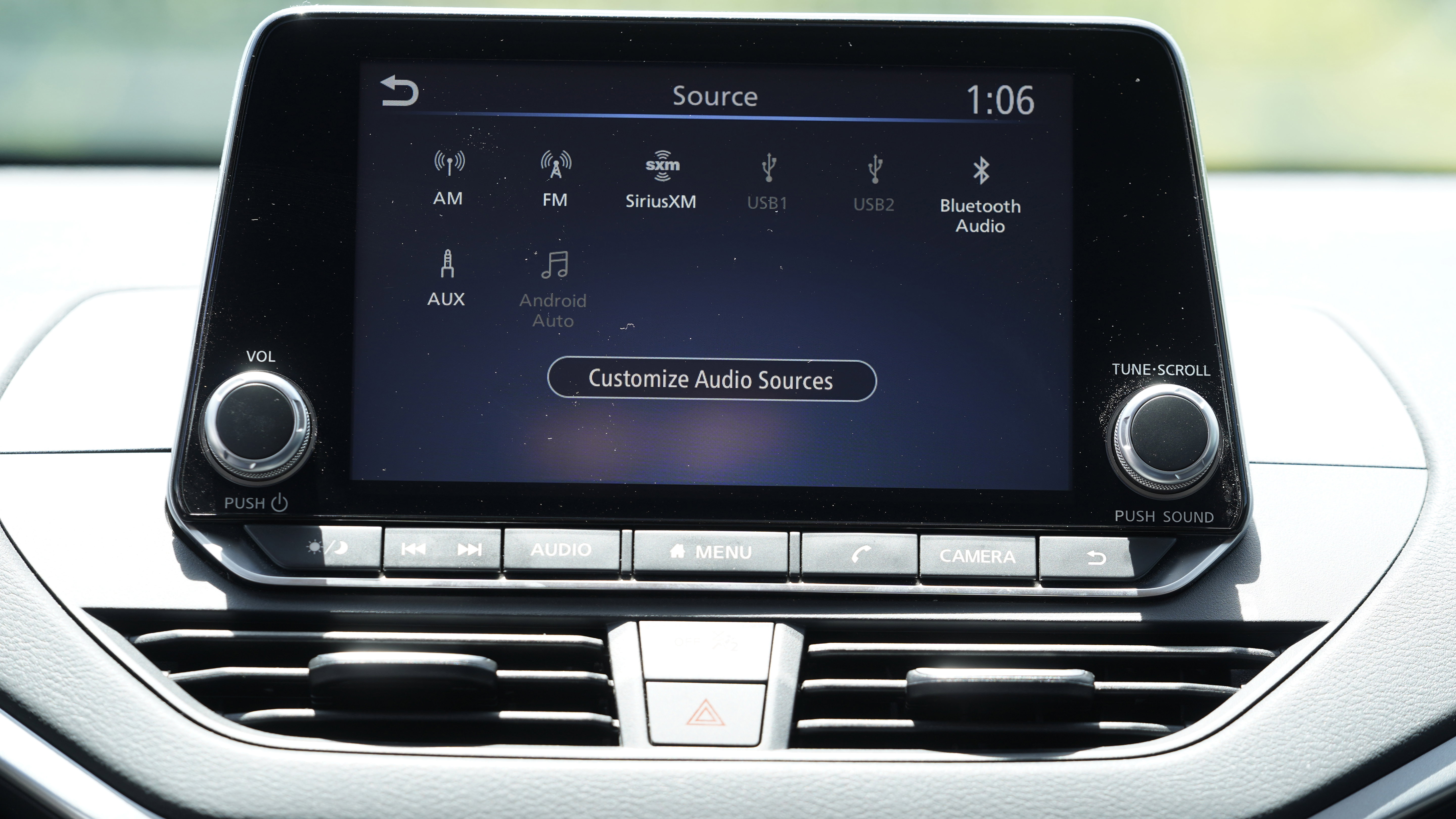 Used 2025 Nissan Altima 2.5 S FWD image 25