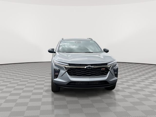 New 2026 Chevrolet Trax RS w/ Driver Confidence Package FWD image 3