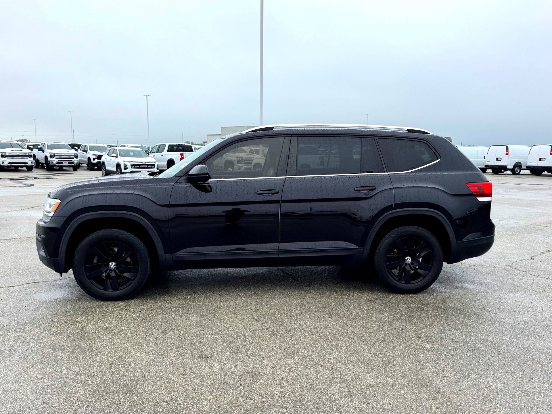 Used 2018 Volkswagen Atlas SE FWD image 10