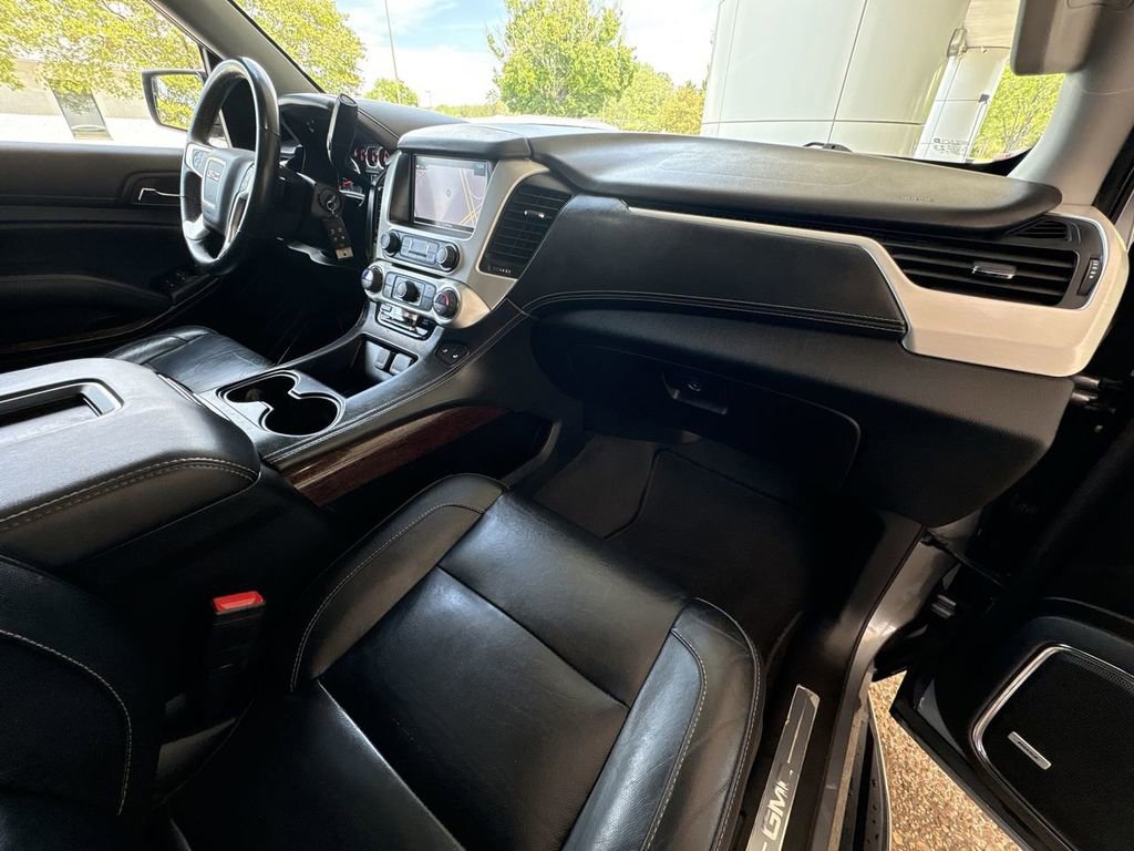 Certified 2020 GMC Yukon SLT w/ Value Plus Edition AWD/4WD image 30