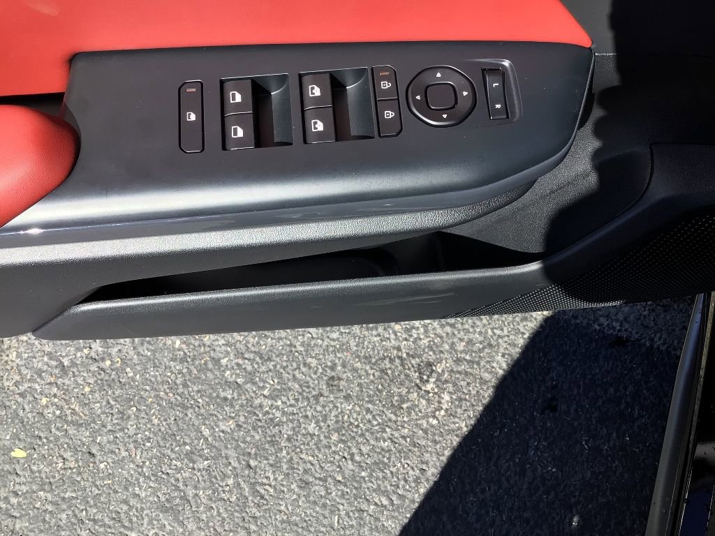 New 2025 Kia K4 GT-Line image 8