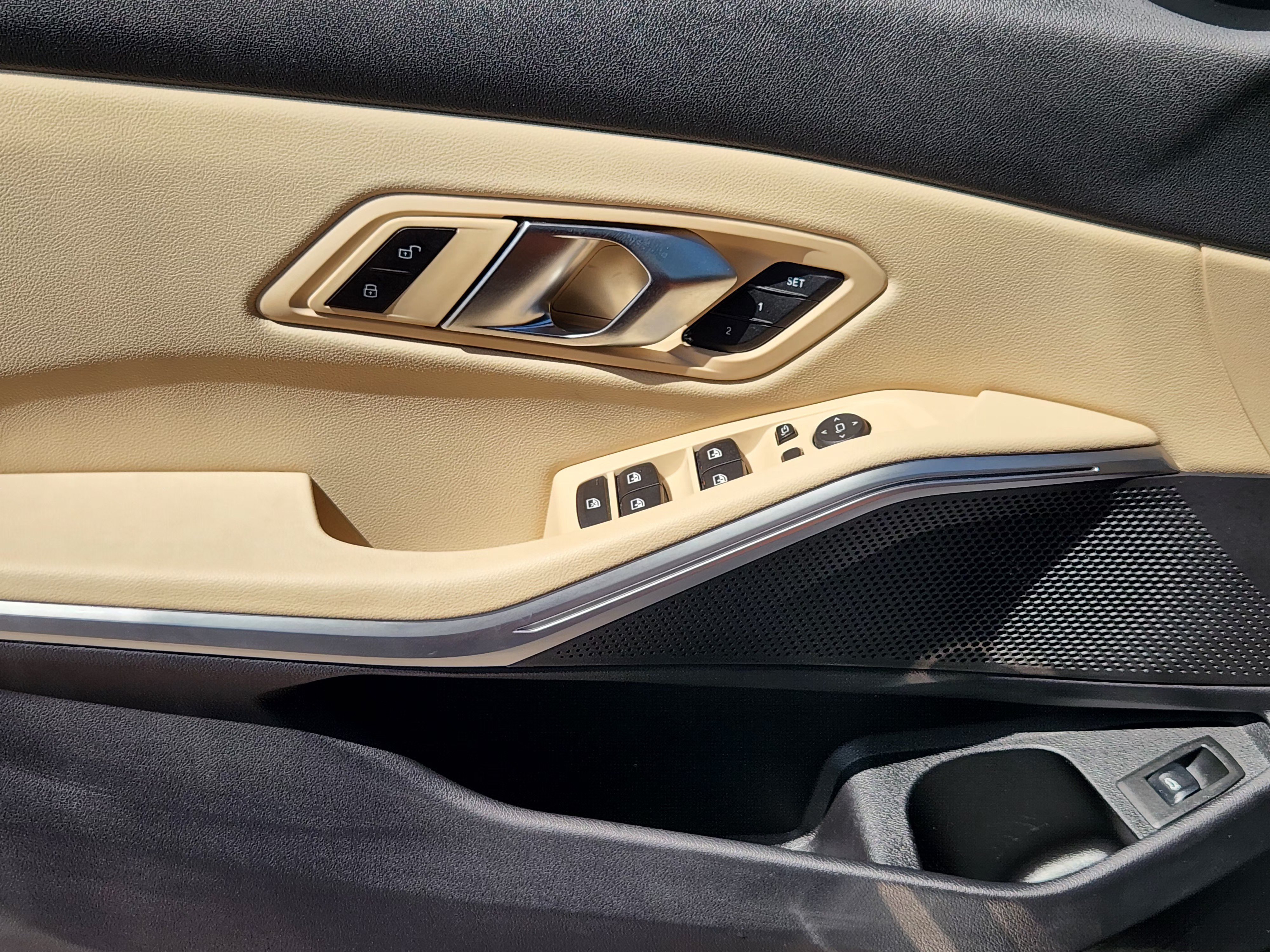 Used 2025 BMW 330i Sedan RWD image 23