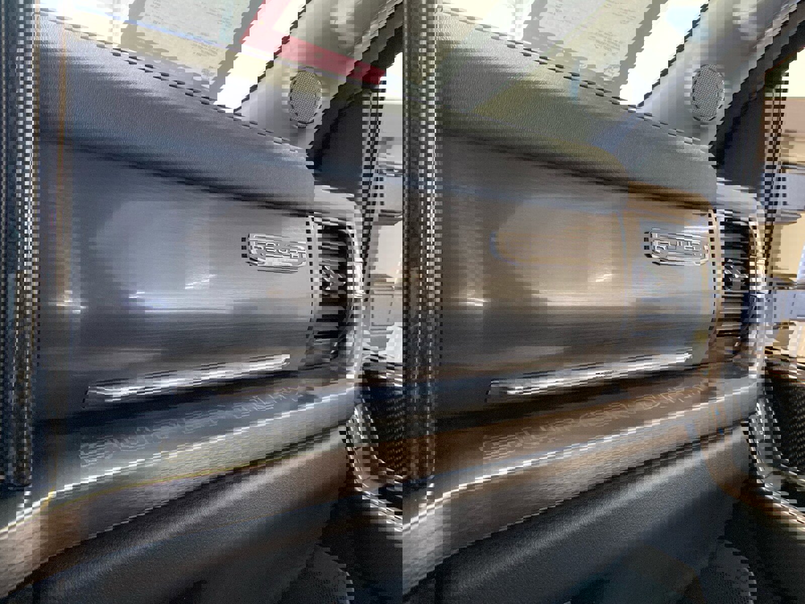 New 2026 Ford F250 Lariat w/ Black Appearance Package image 29