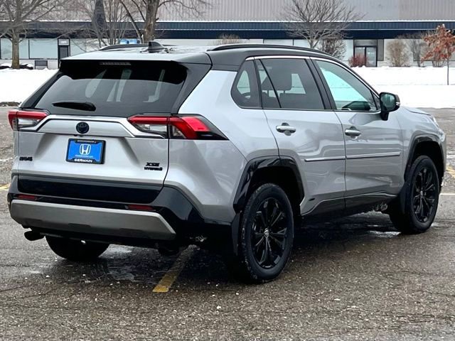 Used 2024 Toyota RAV4 XSE w/ Weather Package image 7