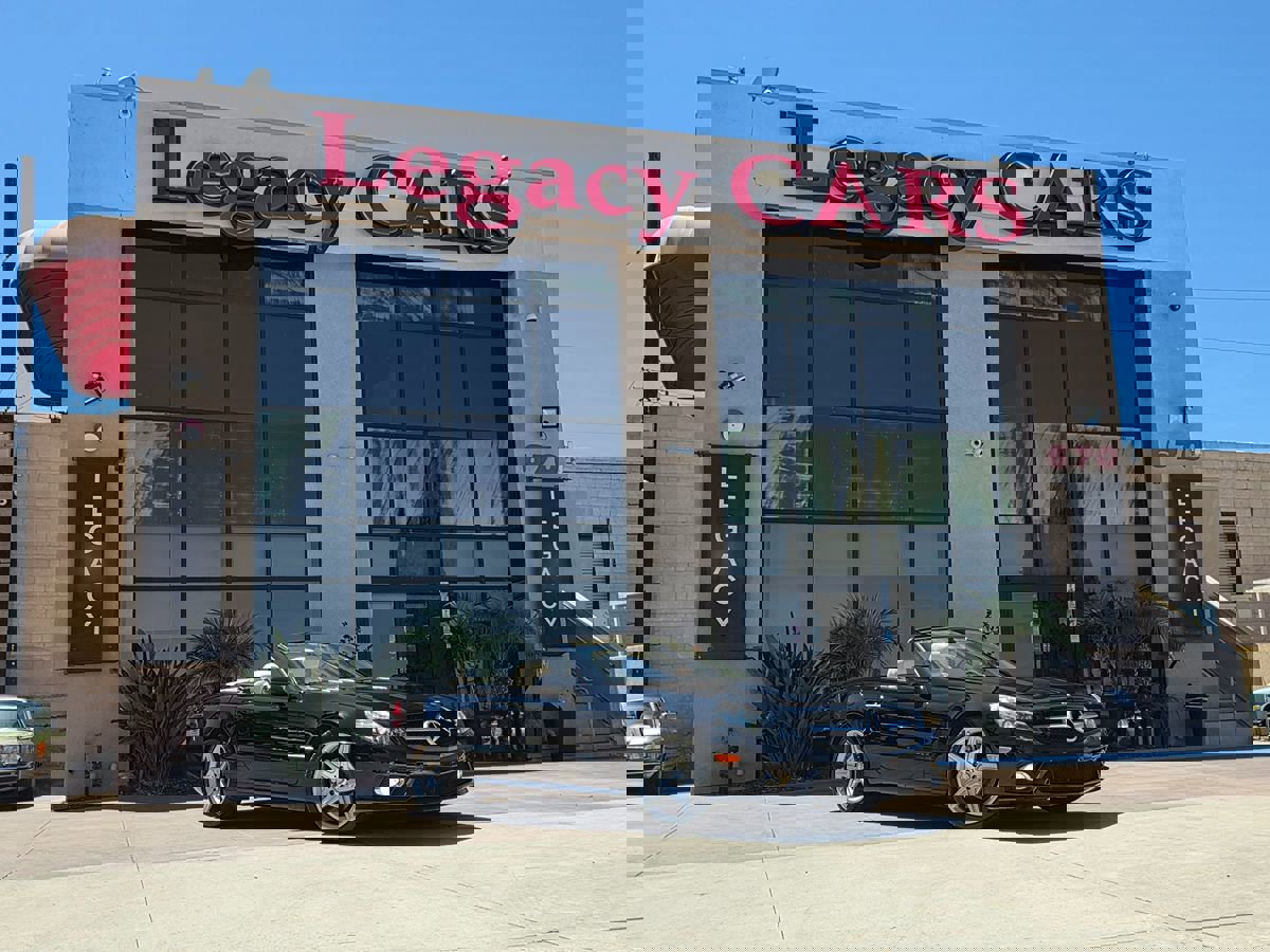 Used 2012 Mercedes-Benz SL 550 image 2