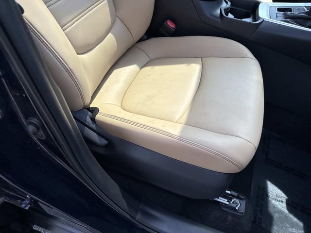 Used 2021 Toyota RAV4 XLE Premium AWD/4WD image 10