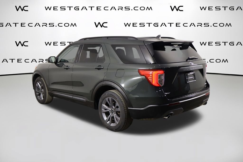 Used 2022 Ford Explorer XLT w/ Equipment Group 202A AWD/4WD image 45