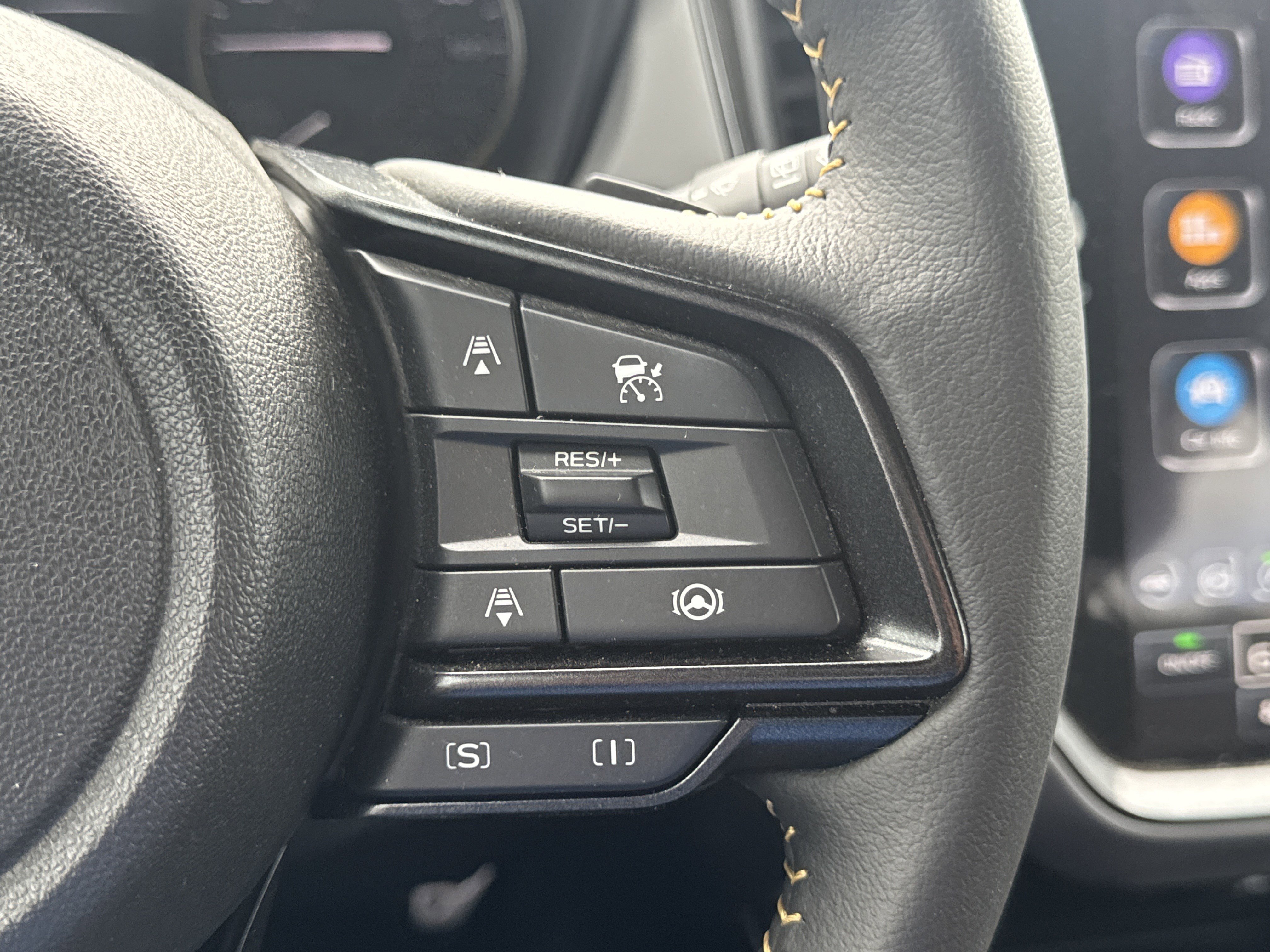 Used 2025 Subaru Crosstrek 2.5i Sport w/ Crosstrek Mirror Package image 15