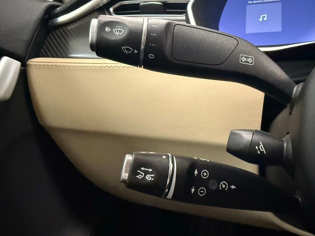 Used 2014 Tesla Model S 85 RWD image 19