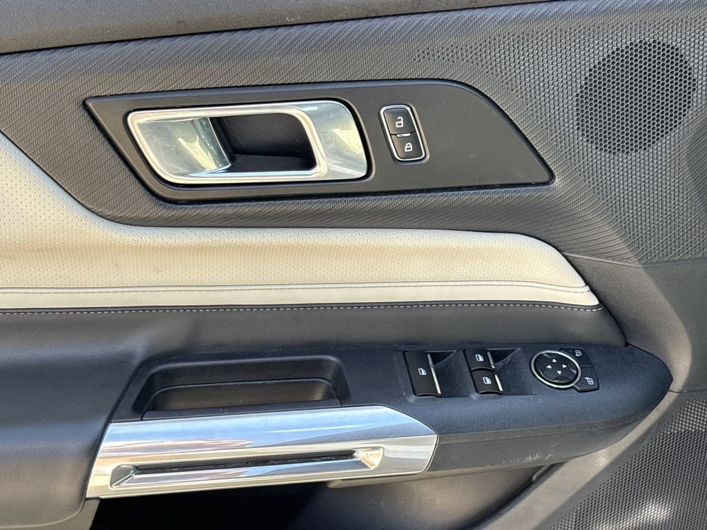 Used 2024 Ford Mustang GT Premium RWD image 17