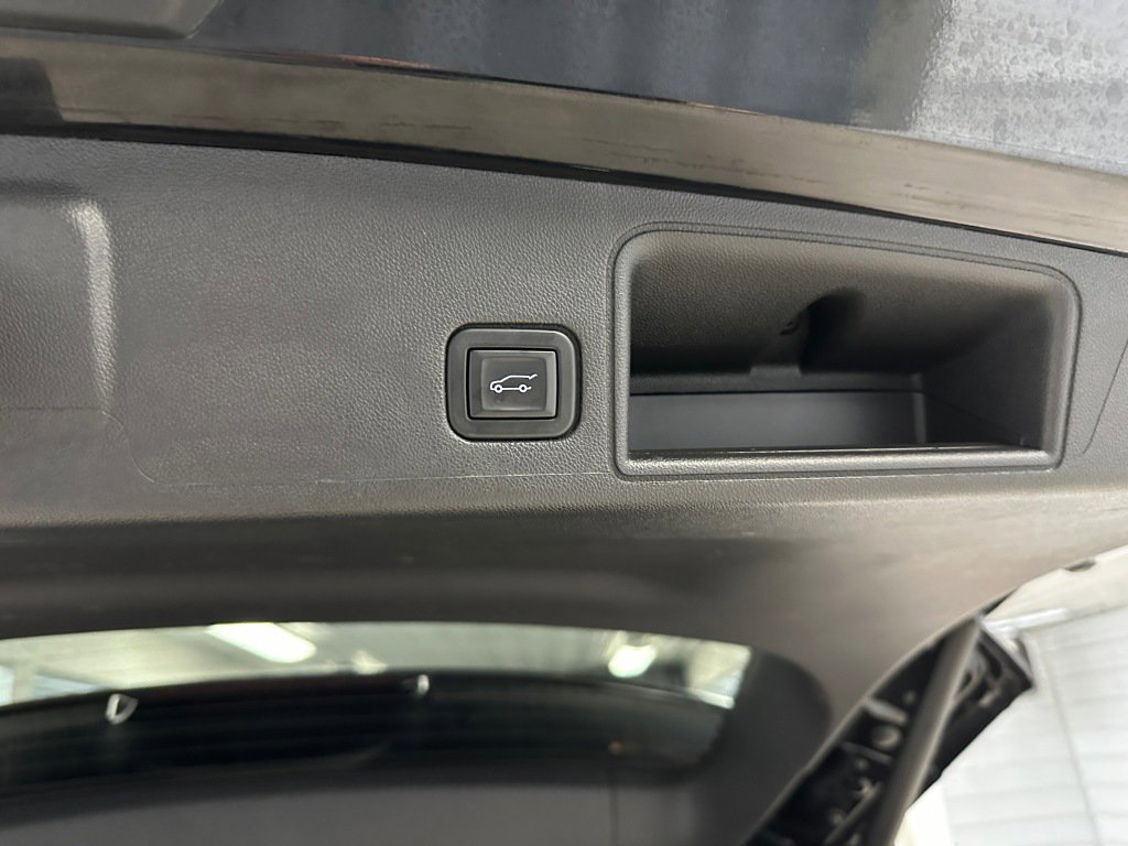 Certified 2023 GMC Terrain SLT w/ LPO, Floor Liner Package image 25