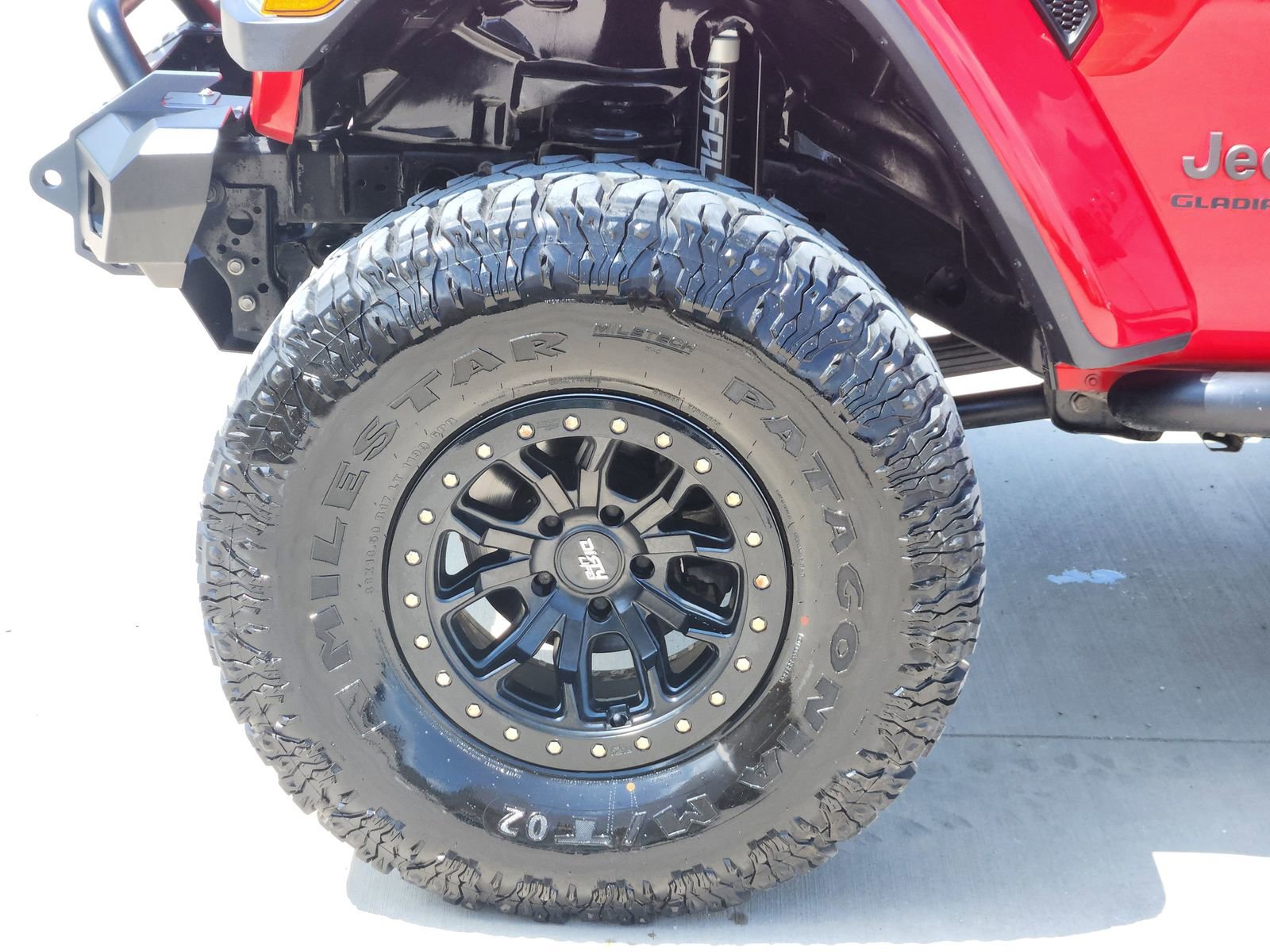 Used 2020 Jeep Gladiator Rubicon AWD/4WD image 11