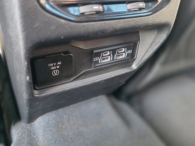 Used 2022 Jeep Grand Cherokee L Limited AWD/4WD image 20