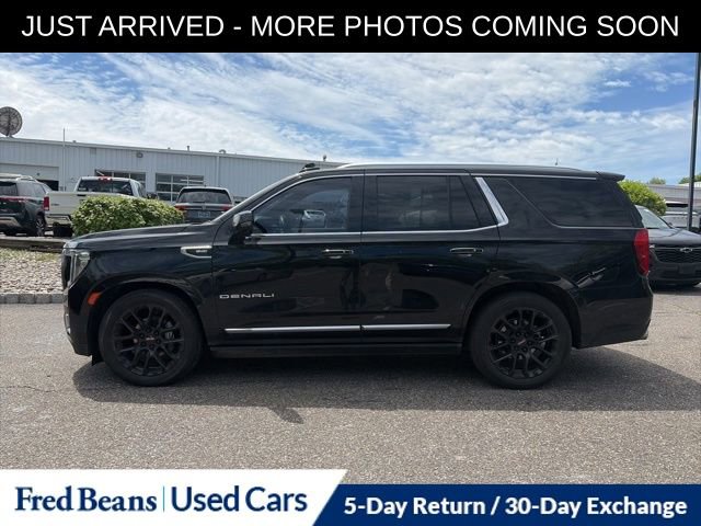 Used 2023 GMC Yukon Denali w/ Denali Reserve Package AWD/4WD image 4
