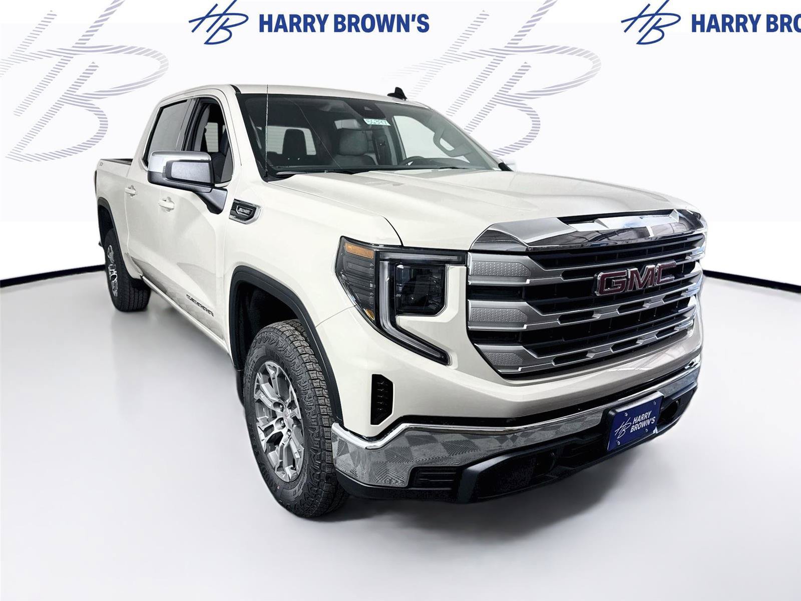 New 2026 GMC Sierra 1500 SLE w/ Preferred Package AWD/4WD image 25
