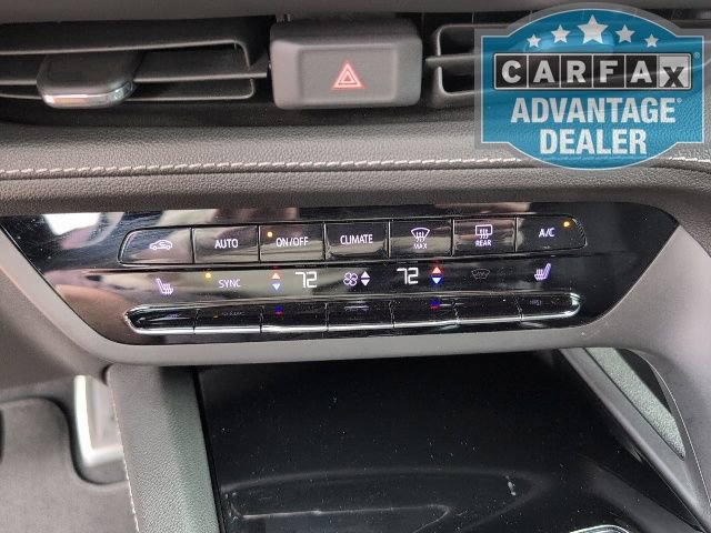 Used 2023 Buick Envision Essence w/ Sport Touring Package FWD image 23