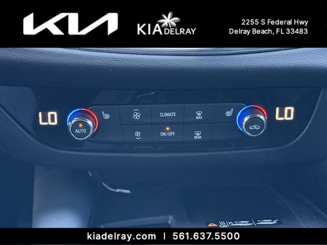 Used 2023 Buick Enclave Essence FWD image 23
