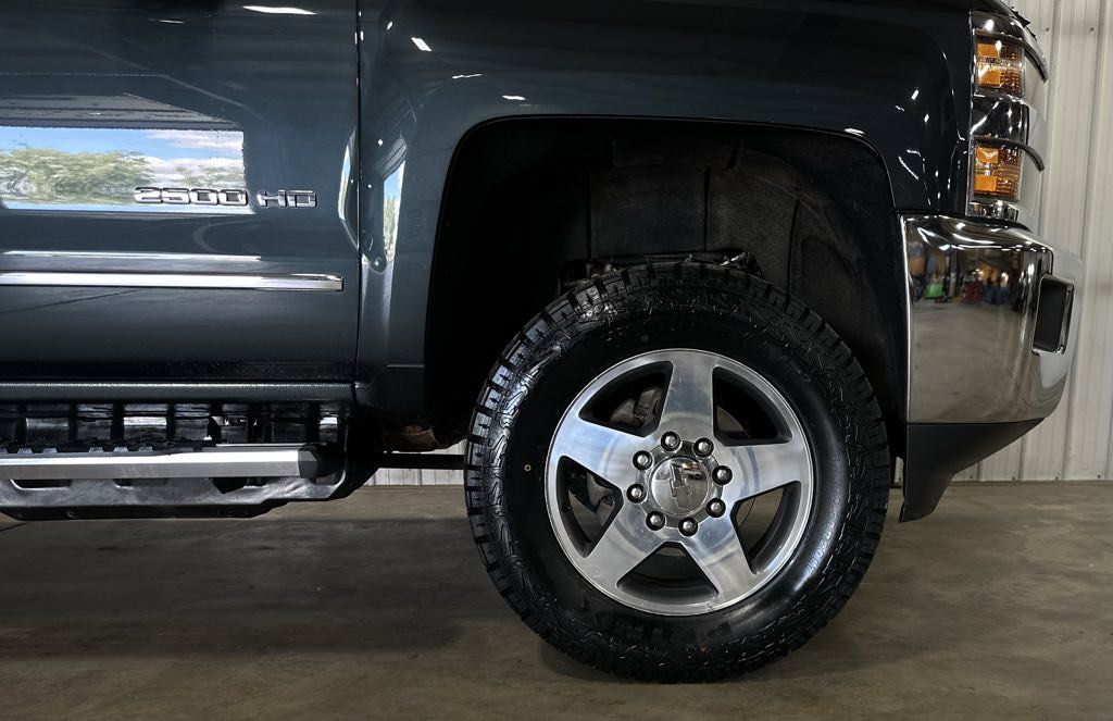 Used 2018 Chevrolet Silverado 2500 LTZ w/ Duramax Plus Package AWD/4WD image 30