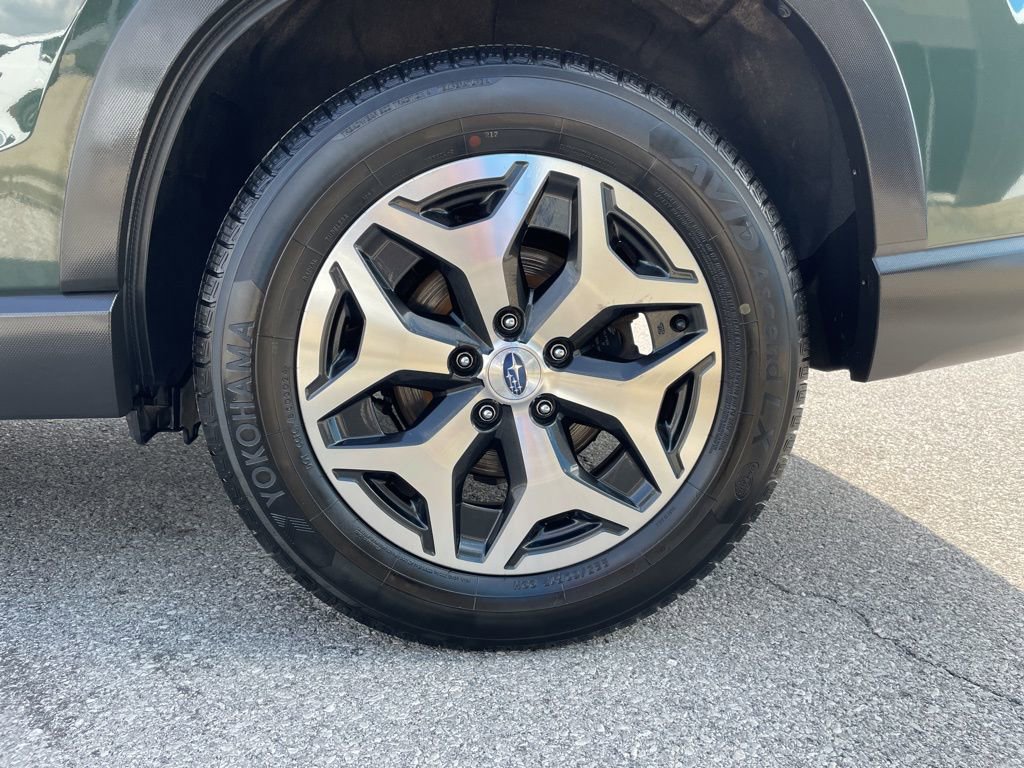 Used 2024 Subaru Forester Premium image 55