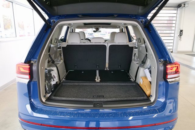 New 2026 Volkswagen Atlas SEL Premium R-Line image 15