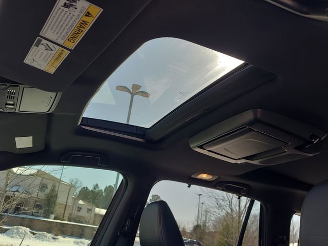 Used 2020 Honda Pilot Black Edition image 29