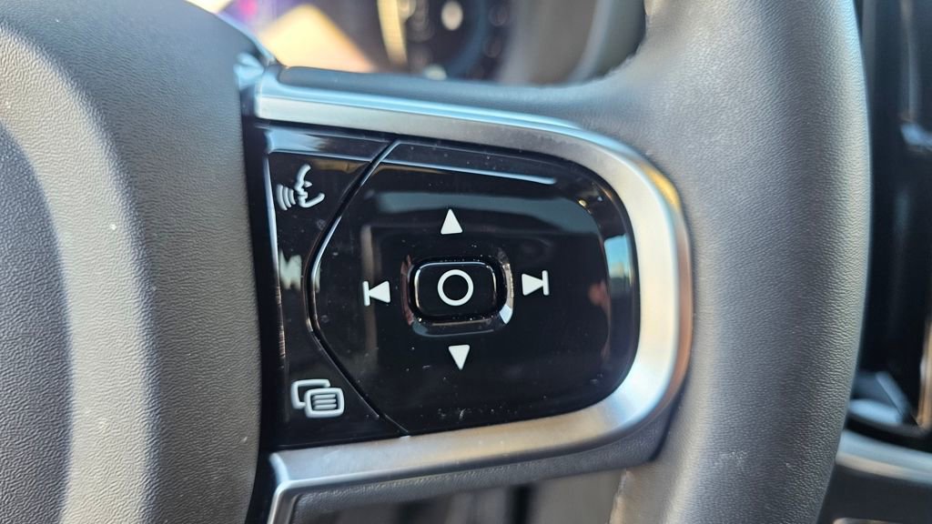 Certified 2024 Volvo V60 B5 Cross Country Ultimate image 22