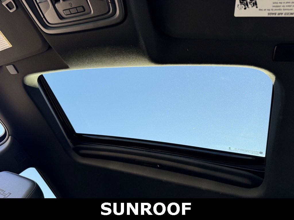 Used 2024 GMC Sierra 2500 AT4 w/ AT4 Premium Plus Package image 9