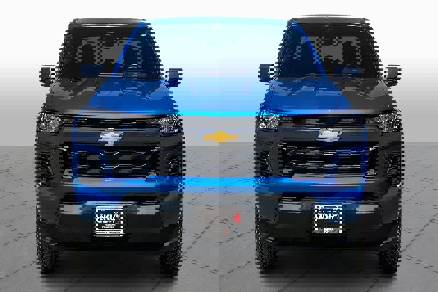 Used 2024 Chevrolet Colorado LT w/ LT Convenience Package II image 4