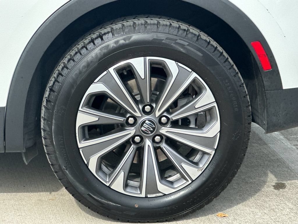 Used 2024 Buick Envision Preferred AWD/4WD image 26