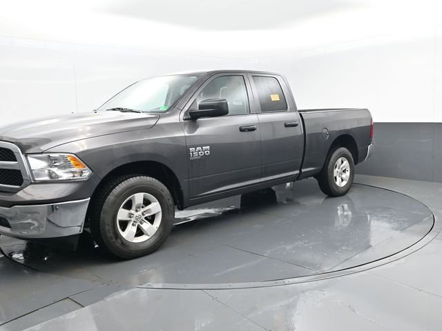 Used 2024 RAM 1500 Classic SLT image 2