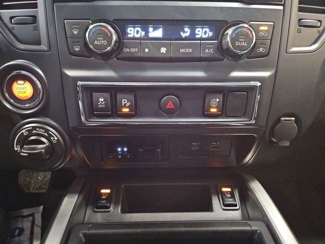 Used 2023 Nissan Titan SV w/ SV Convenience Package image 21
