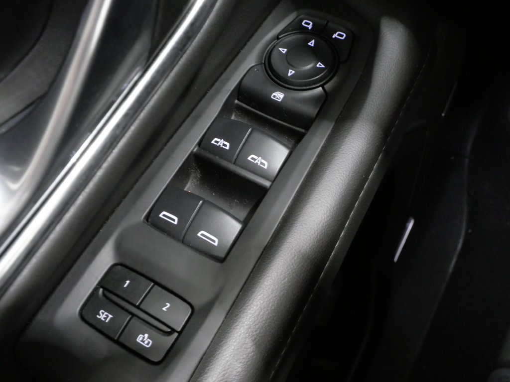 Used 2024 Chevrolet Tahoe LT AWD/4WD image 12