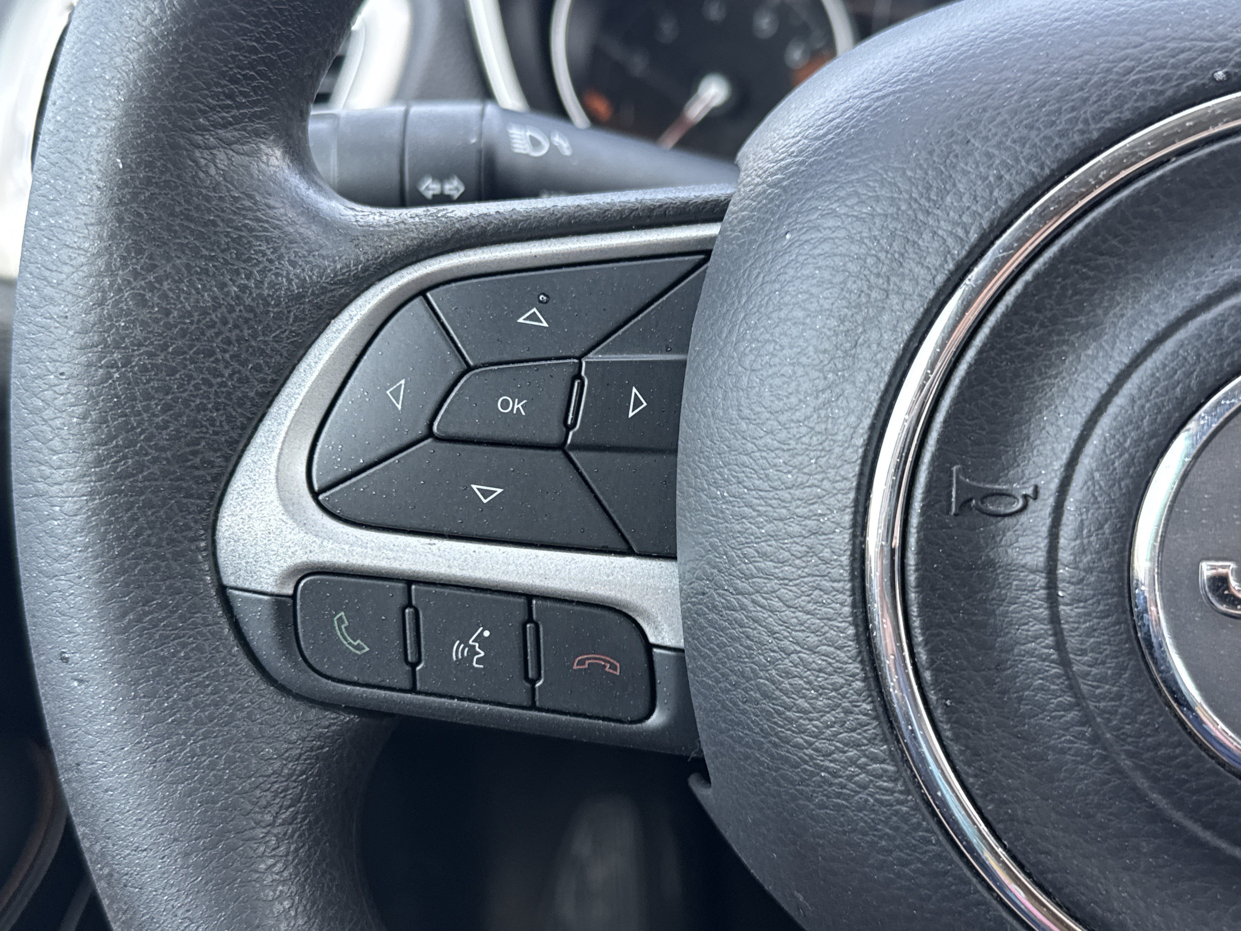 Used 2020 Jeep Compass Sport AWD/4WD image 16