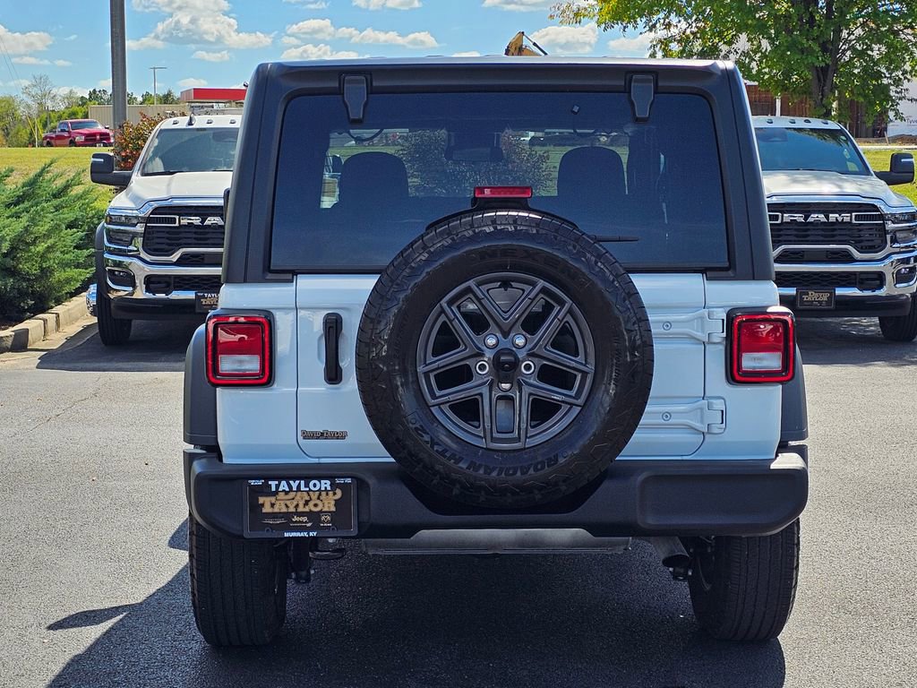Used 2024 Jeep Wrangler Sport S image 7