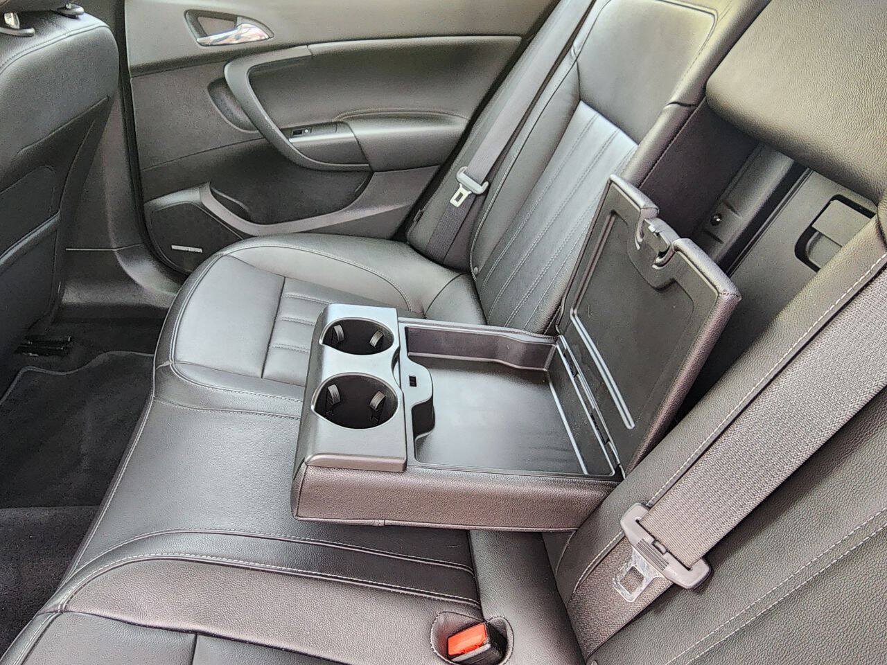 Used 2011 Buick Regal CXL w/ RL6 Preferred Equipment Group FWD image 22