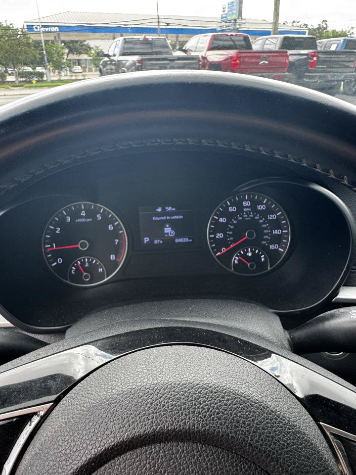 Used 2019 Kia Optima S FWD image 12