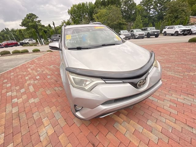 Used 2018 Toyota RAV4 XLE FWD image 24