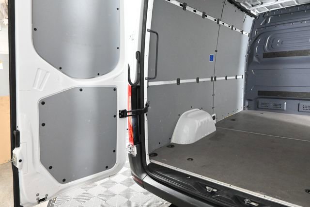 Used 2025 Mercedes-Benz Sprinter 2500 image 16