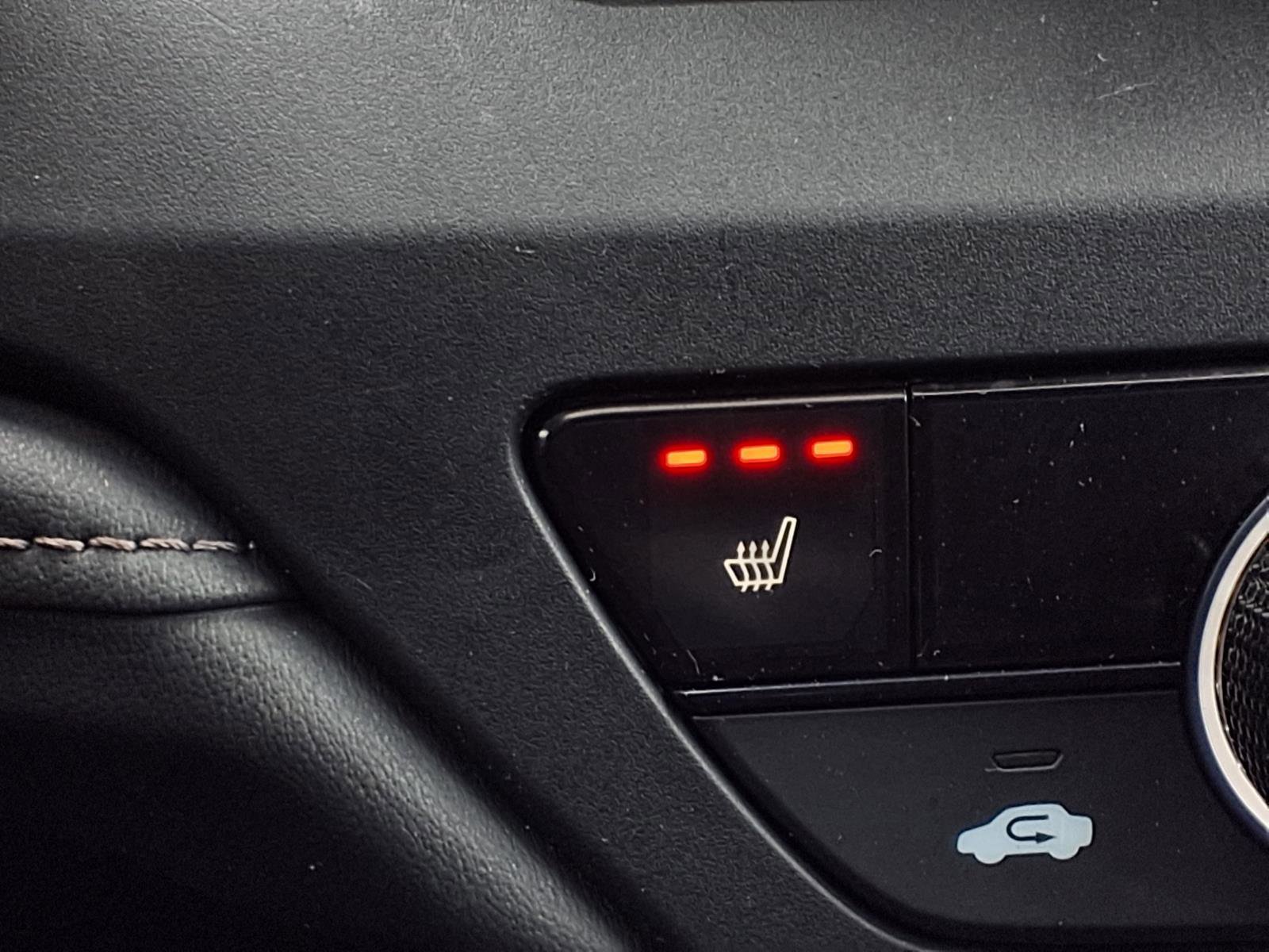 Used 2024 Honda Accord EX image 3