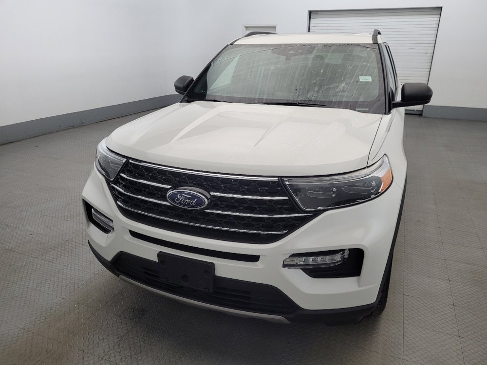 Used 2020 Ford Explorer XLT w/ Equipment Group 202A image 15